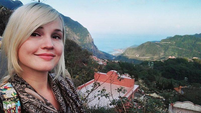 Oturduğumuz Yerden Dünyayı Geziyor Gibi Hissettiren 15 Seyahat Hesabı