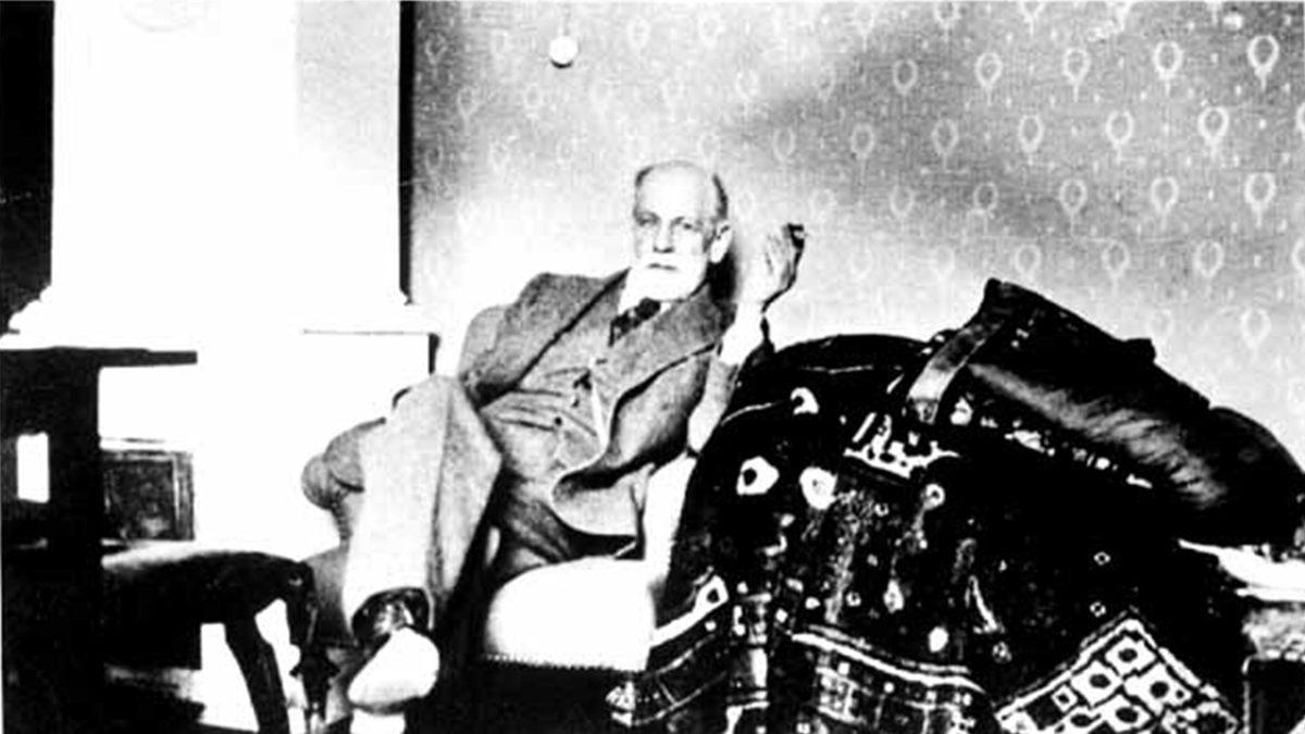 Psikanalistin Babası Freud, Hastalarını Neden 