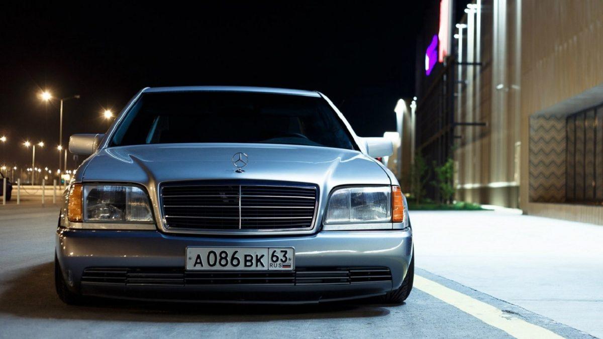 Yıllara Meydan Okuyan Unutulmaz Araba: Mercedes W140 Nasıl Efsaneye Dönüştü?