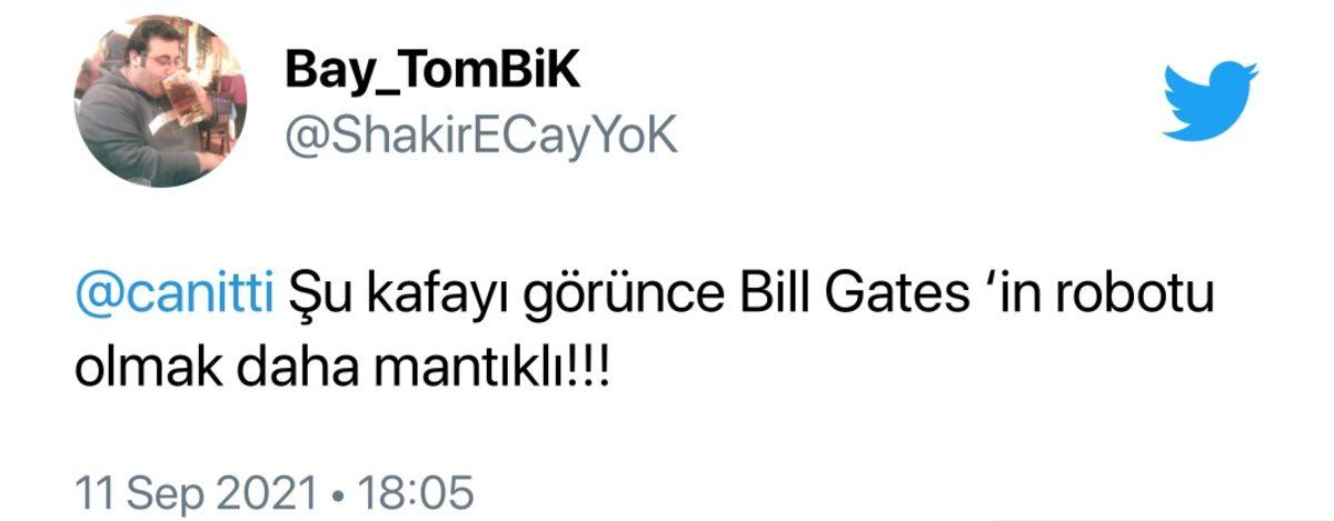 Aşı Karşıtlığı Mitinginde “Yargılanacaksın Bill Gates” Diyen Adamın Videosuna Gelen Kahkaha Garantili Yorumlar