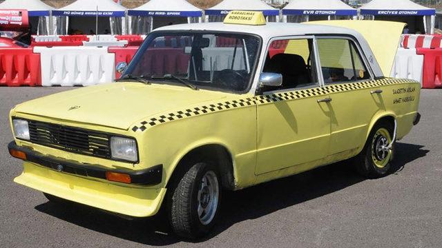 Bak İşine Elon: 89 Model ’Tam Otonom’ Serçe’yi İnceliyoruz [Video]