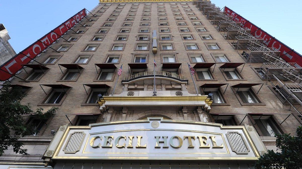 Netflix Belgeseline Konu Olmuş ‘Cecil Hotel’de Yaşanan, Okudukça Tüylerinizi Ürpertecek Gizemli Olaylar