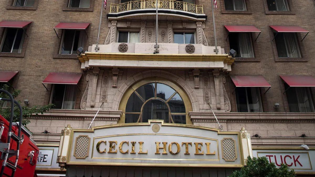 Netflix Belgeseline Konu Olmuş ‘Cecil Hotel’de Yaşanan, Okudukça Tüylerinizi Ürpertecek Gizemli Olaylar