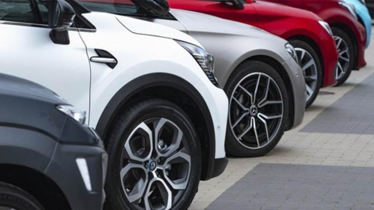 Fırsatçı Avı: Bakanlık, ÖTV Değişmesine Rağmen Fiyatları Düşürmeyen Araç Bayilerinin Peşinde