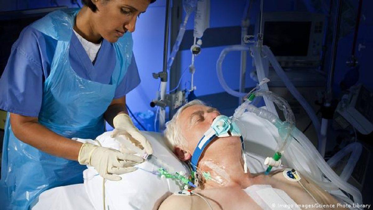 COVID-19 Nedeniyle Hastaneye Yatış Riskini En Fazla Azaltan Aşı Açıklandı