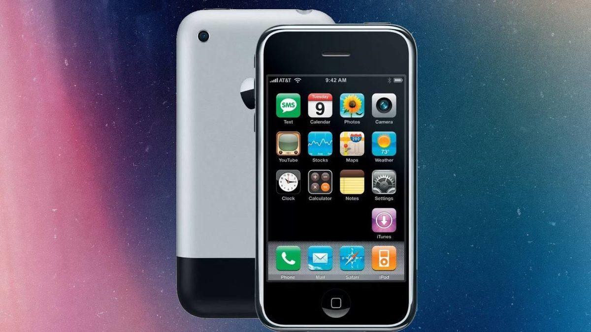 iPhone’un 14 Yıllık Serüveni: Şimdiye Kadar Tanıtılmış Tüm iPhone Modelleri