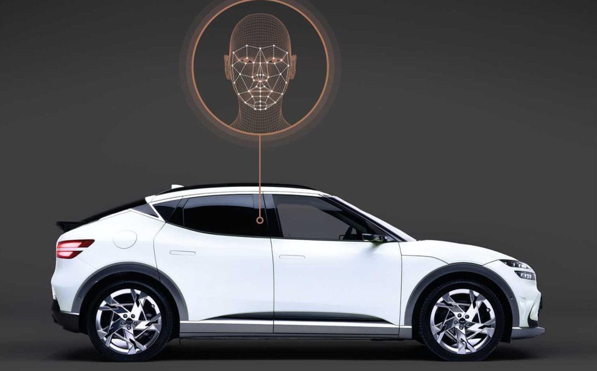 Dünyanın ’Yüz Tanıma Sistemiyle Açılan’ İlk Otomobili Asfalta Çıktı: Karşınızda 2023 Genesis GV60