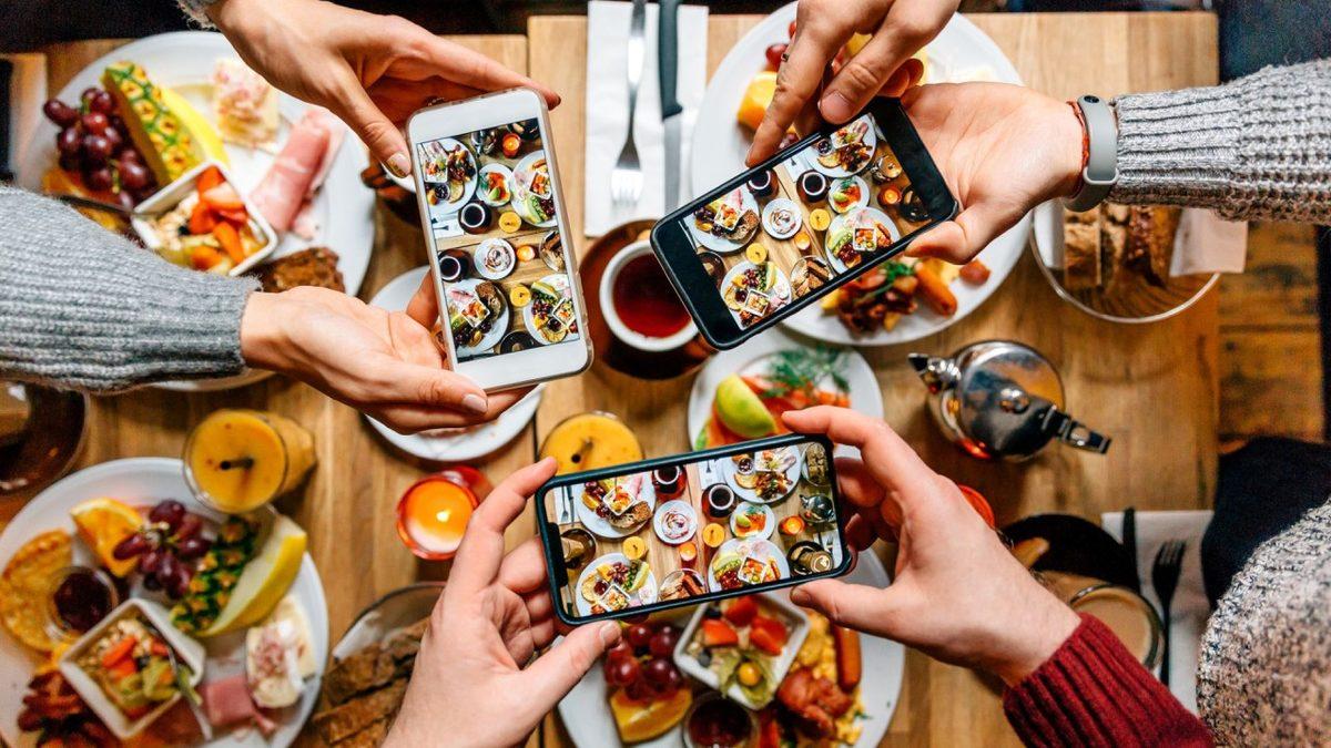 ’’Tok Olsam Bile Sürekli Yemek İstiyorum’’ Diyenlere: Neden Midemize Söz Geçiremiyoruz?