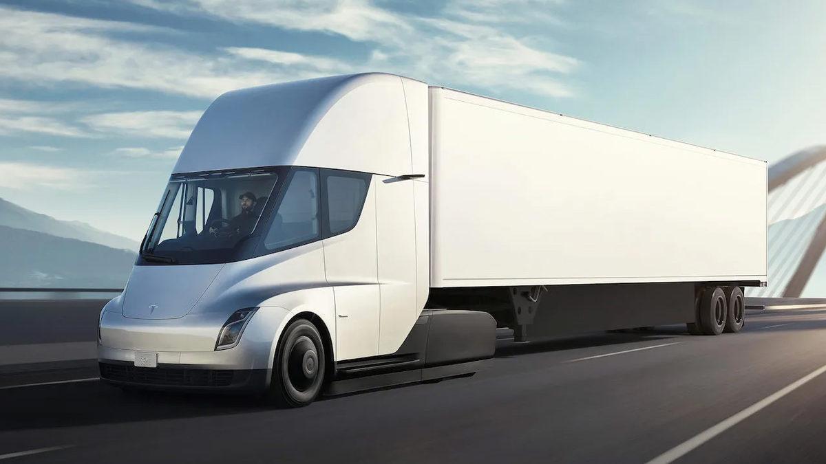 Tesla, Elektrikli Kamyonu Semi’nin Sağlamlık Testlerini Paylaştı [Video]