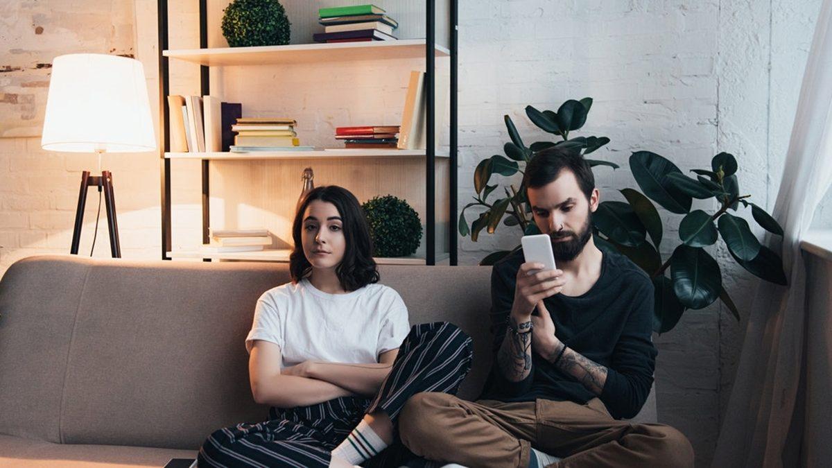İki Oyun Bir Adam, Aşk Çekilir Aradan: Oyun, Sosyal Medya ve İnternet Bağımlısı Olmak Evlilikte Boşanma Sebebi midir?