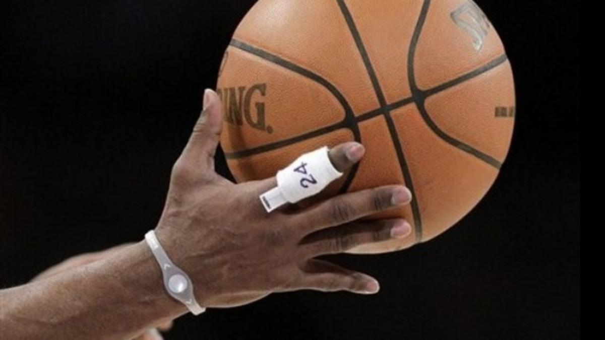 Bizi mi Yiyorlar Serisi #1: Denge Bileklikleri Gerçekten de İşe Yarıyor Muydu?