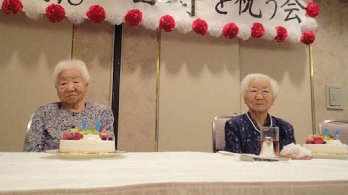 Seni, Beni Gömerler: Dünyanın En Yaşlı Tek Yumurta İkizleri, Guinness Rekorlar Kitabına Girdi