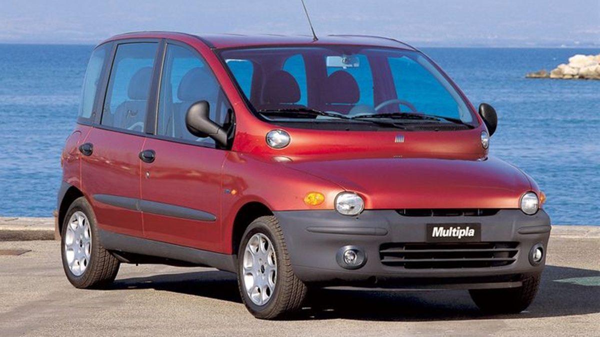 Beyninin Estetikten Sorumlu Bölgesini Yitirmiş Kişilerin Tasarlamış Olabileceği 13 Araba