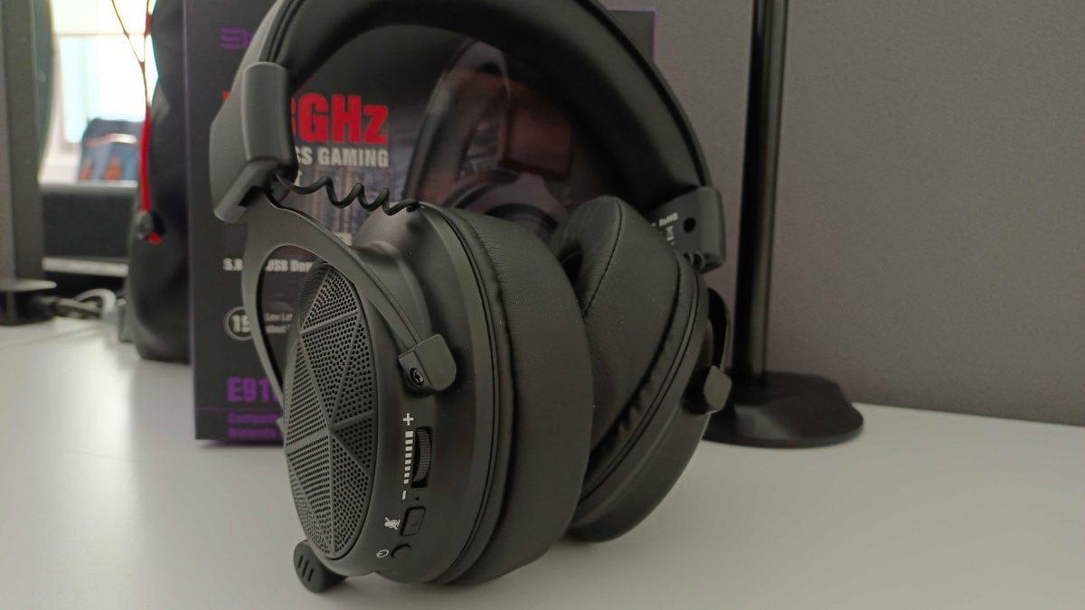 Hem Kulak Üstü Hem Rahat Bir Kulaklık İsteyenler İçin: EKSA E910