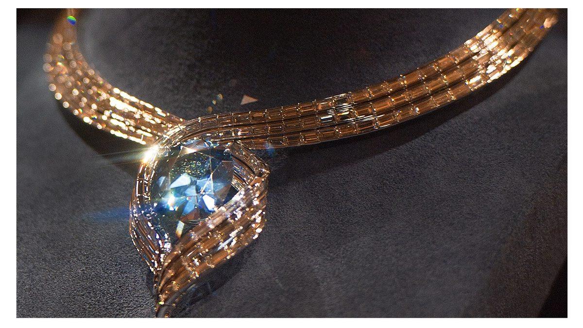 Sahip Olan Herkese Binbir Türlü Felaket Getirdiğine İnanılan Mavi Elmas’ın Hayretler İçinde Okuyacağınız Hikayesi