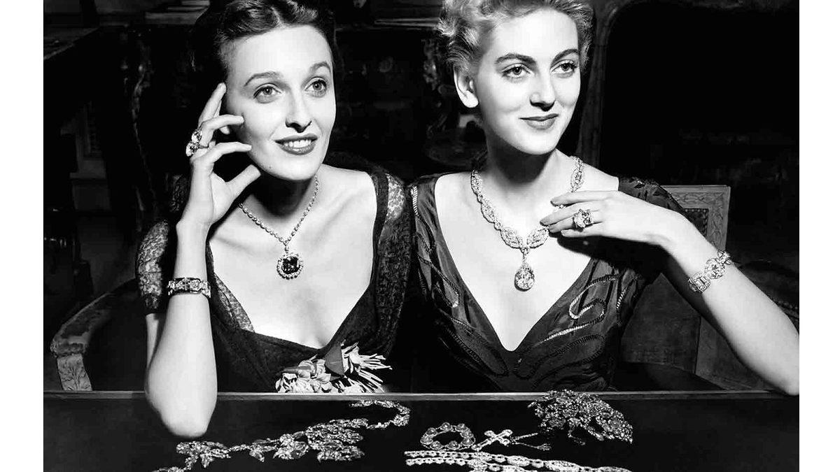 Sahip Olan Herkese Binbir Türlü Felaket Getirdiğine İnanılan Mavi Elmas’ın Hayretler İçinde Okuyacağınız Hikayesi