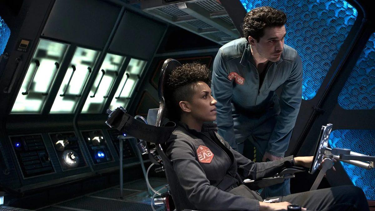 Eğer Başarırsak Uzay Araçlarında Havalı Pozlar Verebileceğimiz Yapay Yerçekimi Oluşturmak Mümkün mü?