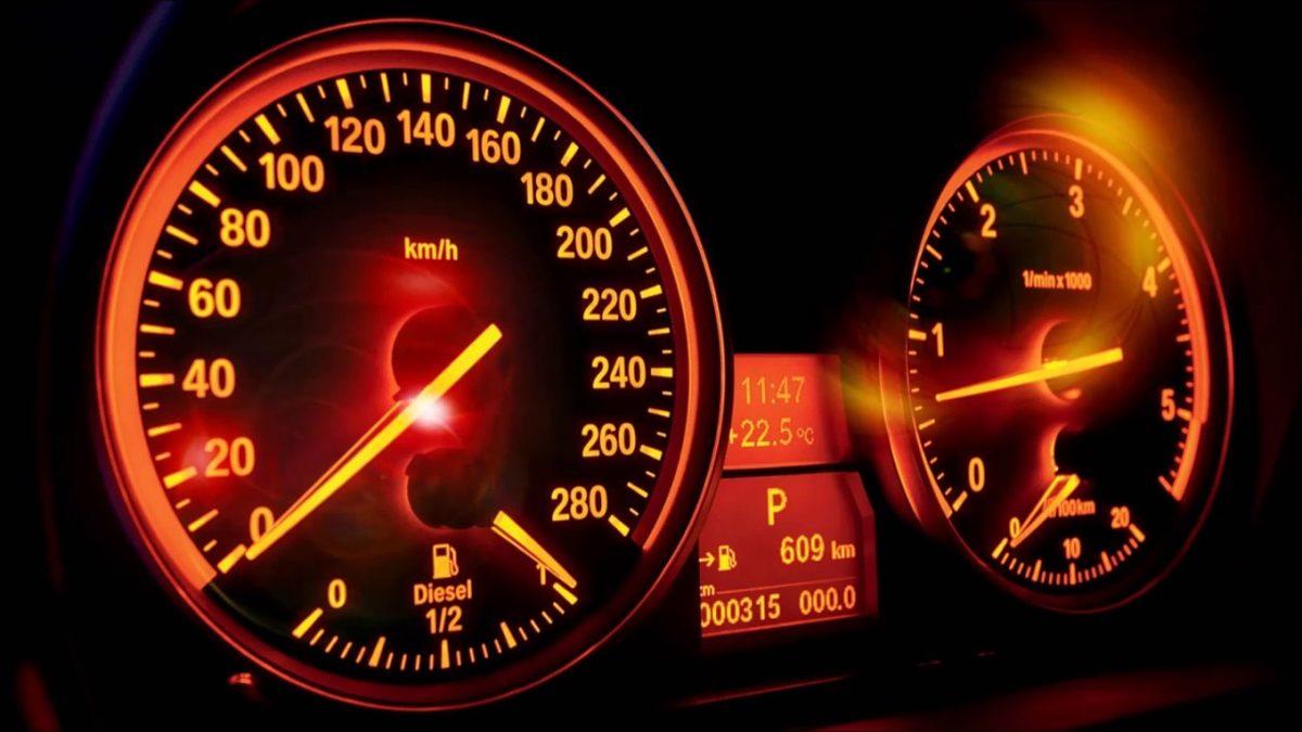 En Popüler Dolandırıcılık Yöntemi: Kilometresi Düşürülmüş Araç Nasıl Anlaşılır?