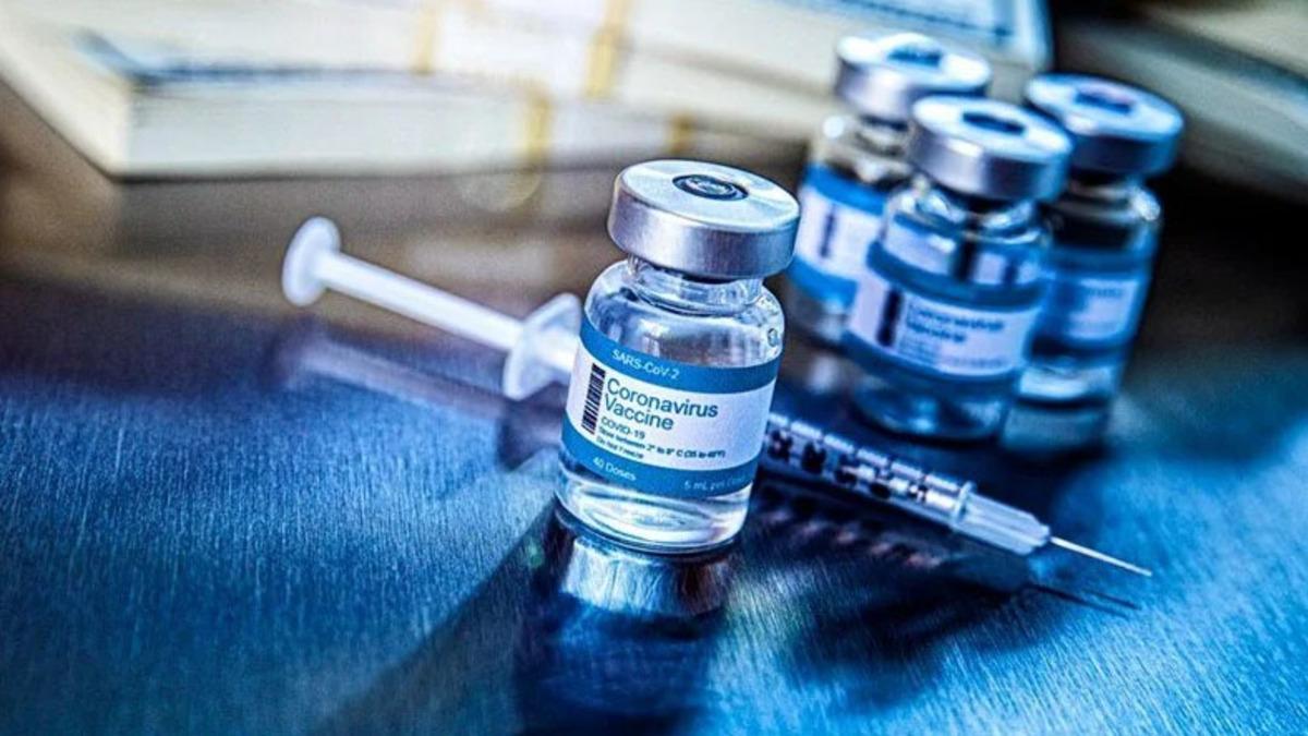 Pfizer CEO’su Pandeminin Ne Zaman Sona Ereceğini Açıkladı