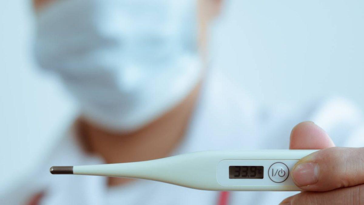 Ateşi Ne Düşürür? Evde Uygulayabileceğiniz 8 Yöntemi Anlattık