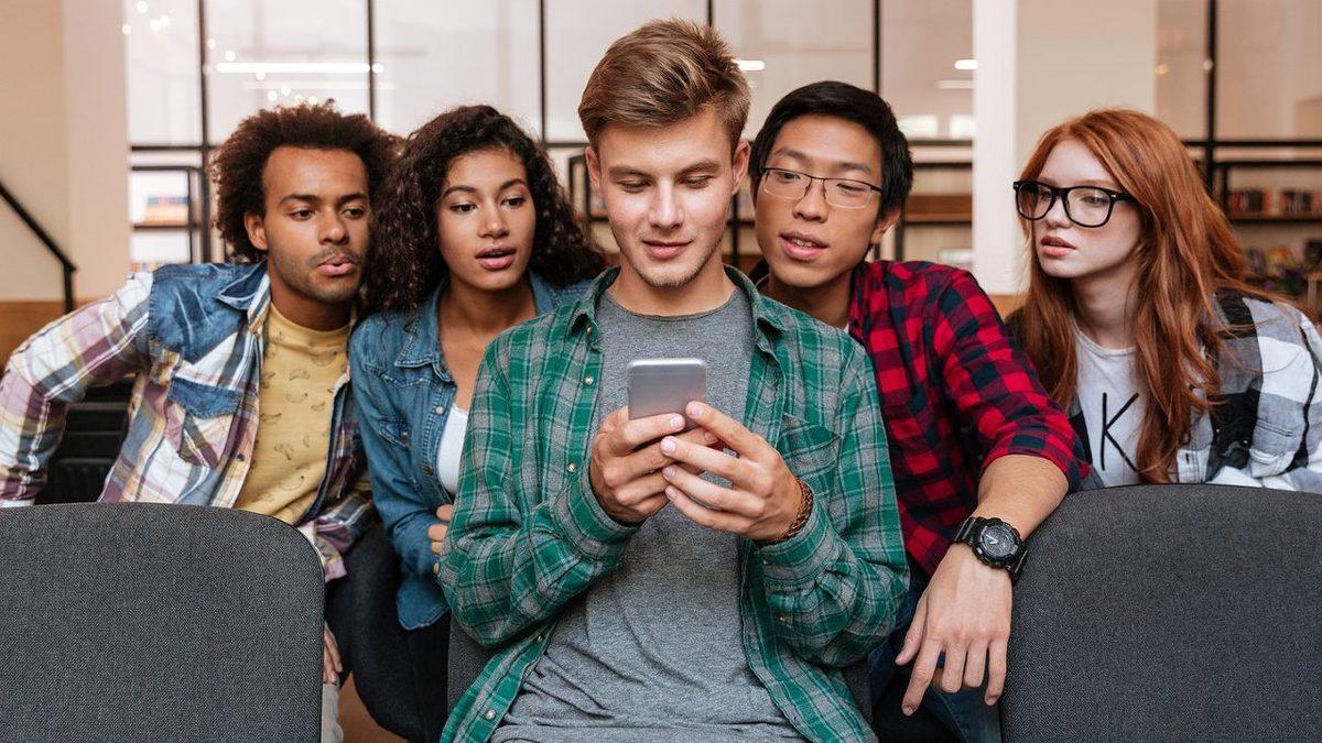 Z Kuşağı Hakkında Çarpıcı Araştırma: Günde 25 TL’yle Geçiniyorlar, %40’ında Sadece Yol Parası Oluyor