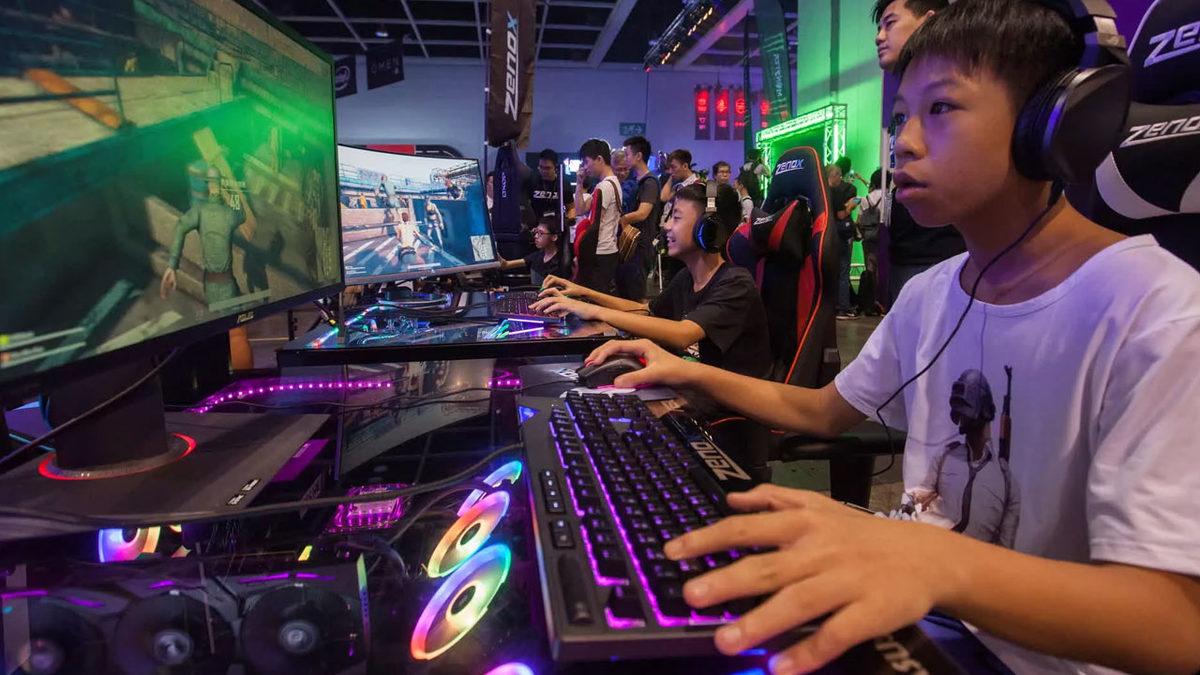 Çin, 16 Yaş Altı Çocukların Canlı Yayın Yapmalarını Yasakladı