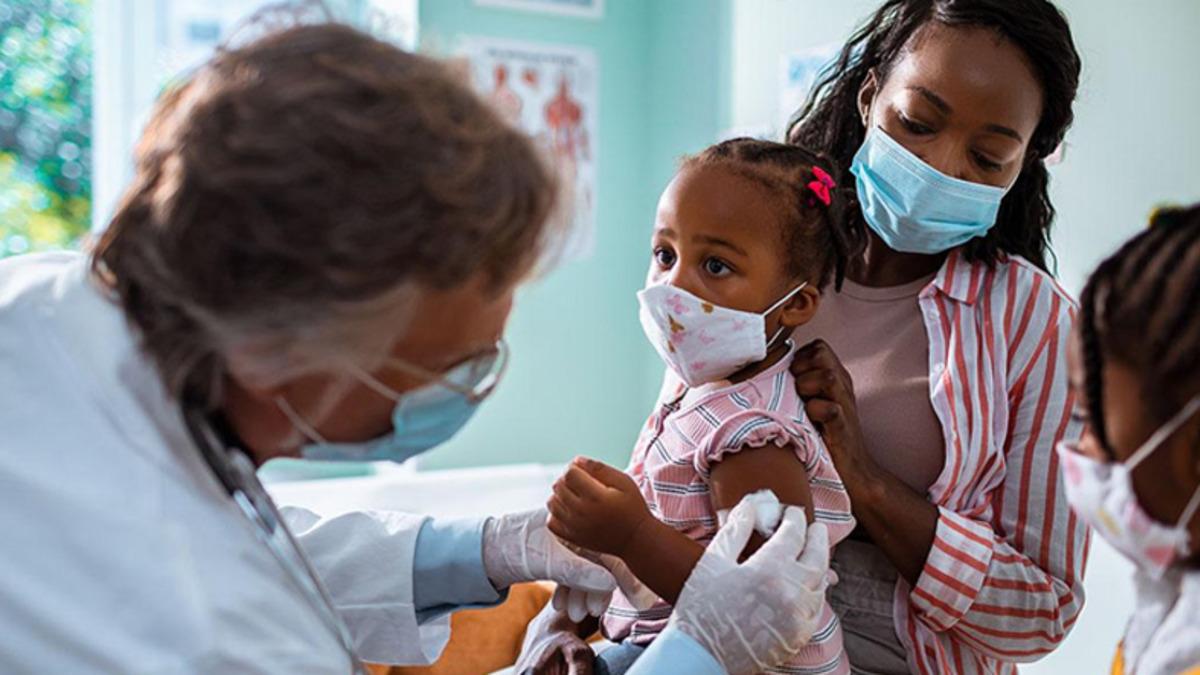 Pfizer, ABD’de Aşının 5-11 Yaş Aralığına Uygulanabilmesi İçin Acil Kullanım İzni İstedi