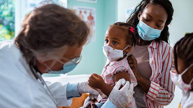 Pfizer, ABD’de Aşının 5-11 Yaş Aralığına Uygulanabilmesi İçin Acil Kullanım İzni İstedi