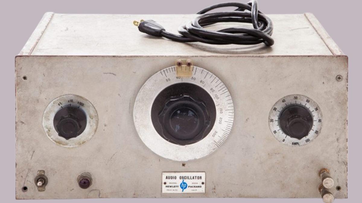 Dev Teknoloji Şirketlerinin Piyasaya Sürdükleri İlk Ürünleri Görünce 