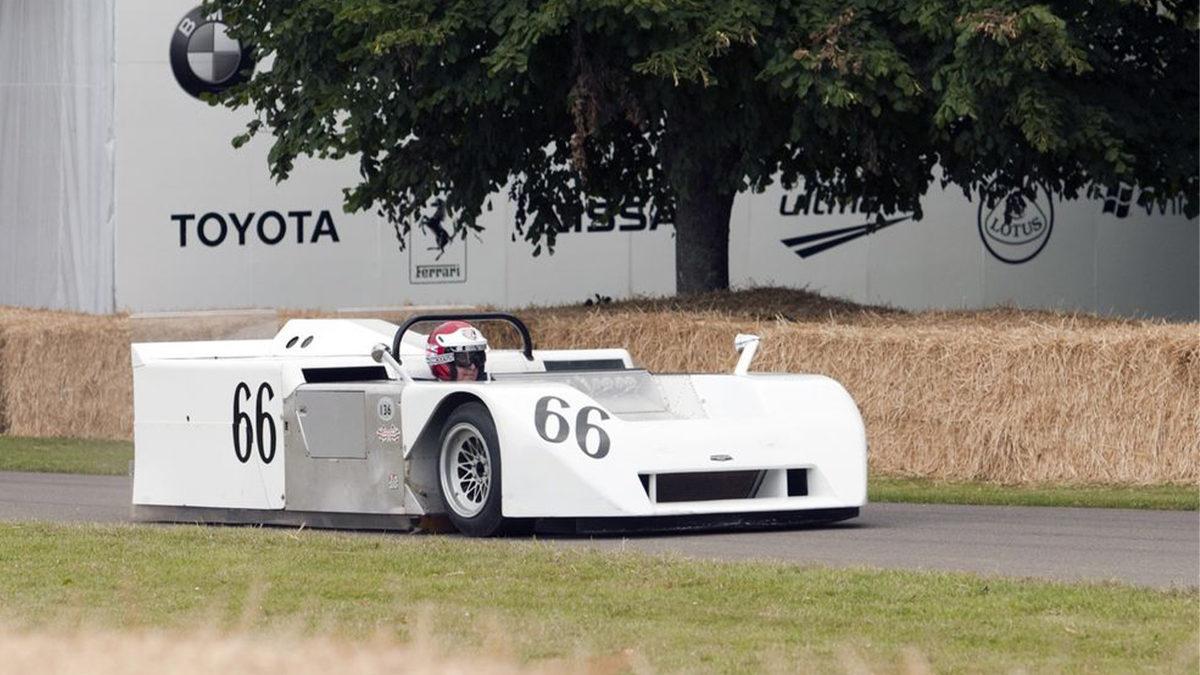 Yollarda Asla Rastlayamayacağınız Birbirinden İlginç Araçlar: Sesten Hızlısı Bile Var!