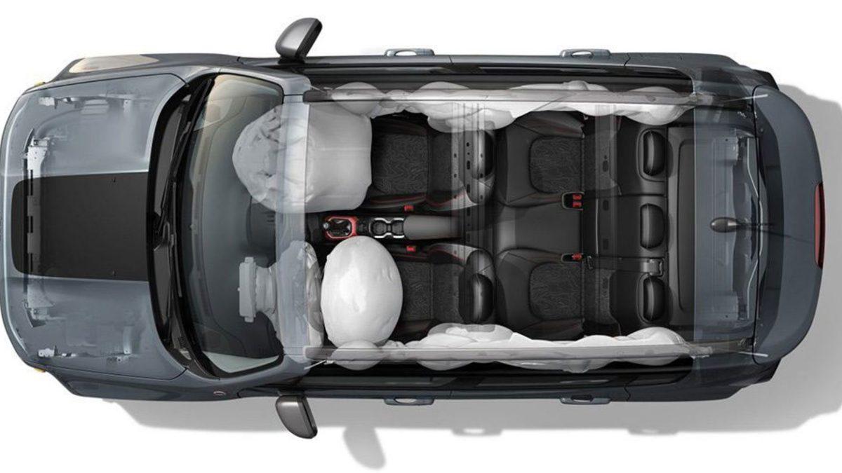 Makyajlanan Tasarımıyla Yeni Jeep Renegade’in Dikkat Çeken Özellikleri ve Fiyat Listesi