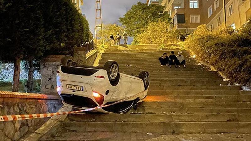 Navigasyona Neden Yüzde 100 Güvenmemeliyiz: Harita Uygulamasının Yanlış Yönlendirdiği Adam, Aracıyla Merdivenlerden Takla Attı