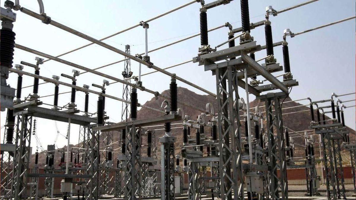 Elektrik Direklerinde Bulunan Bu Makarna Benzeri Şeyler Ne İşe Yarıyor?