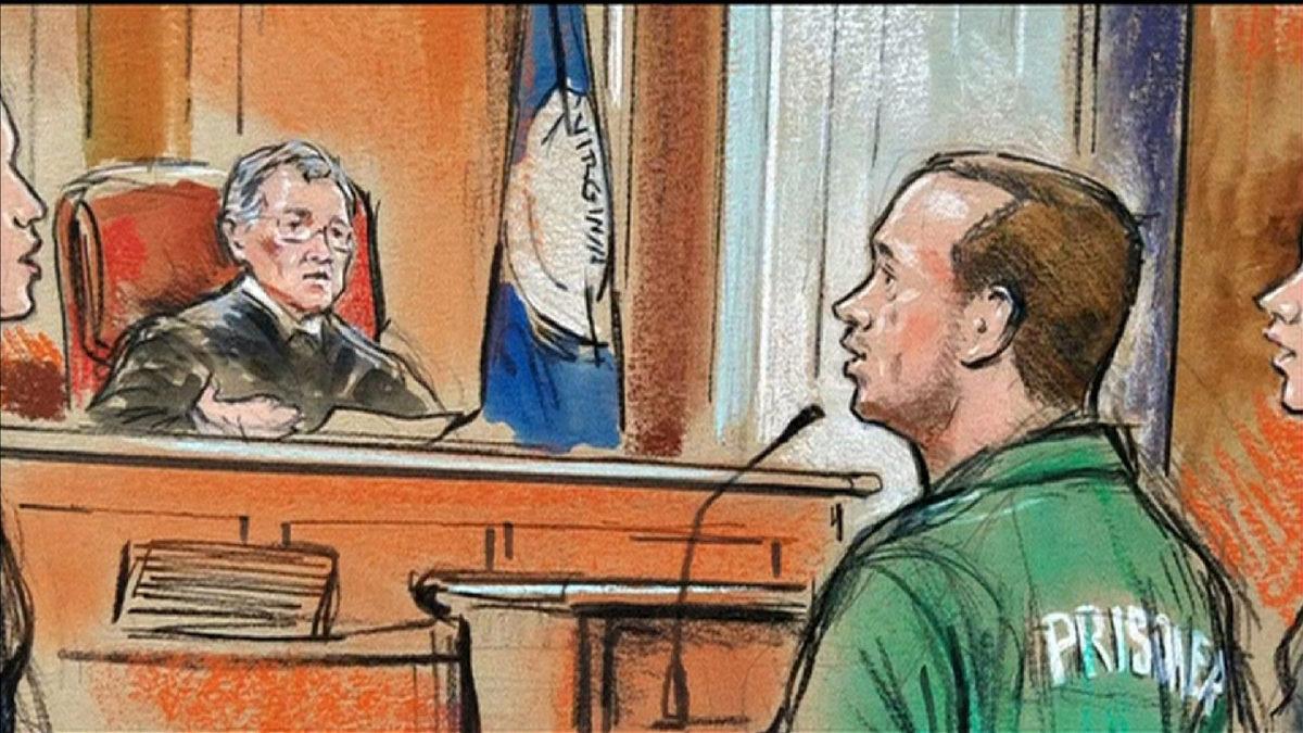 Tek Satır Kod Bilmeden Dünyaları Hackleyen, Sosyal Mühendisliğin Atası Hacker Guccifer’in Hikayesi