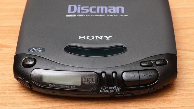 Z Kuşağı Bilmez: Bir Zamanlar Lise Öğrencileri Arasında Statü Farkı Yaratan 11 Nesne