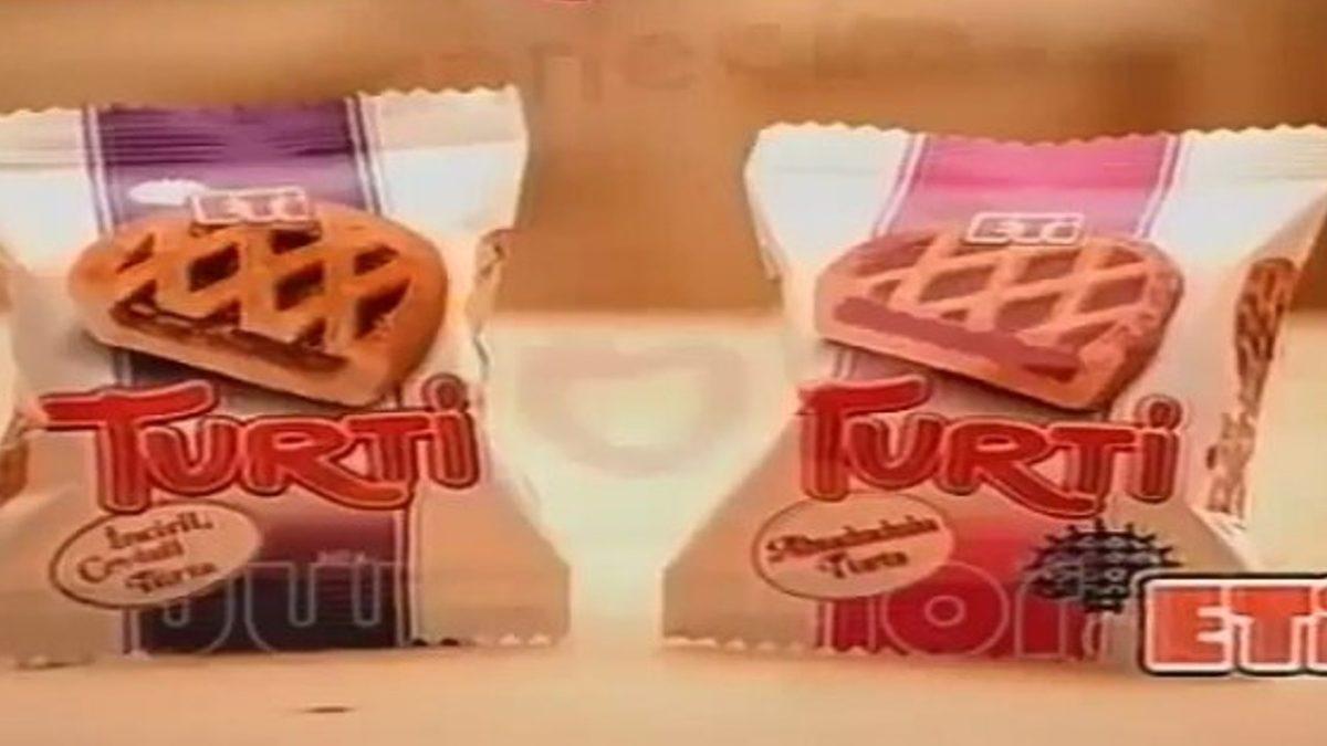 Çayın Yanında İyi Gidiyorlardı: Şimdilerde Market Raflarında Göremediğimiz 15 Efsane Atıştırmalık