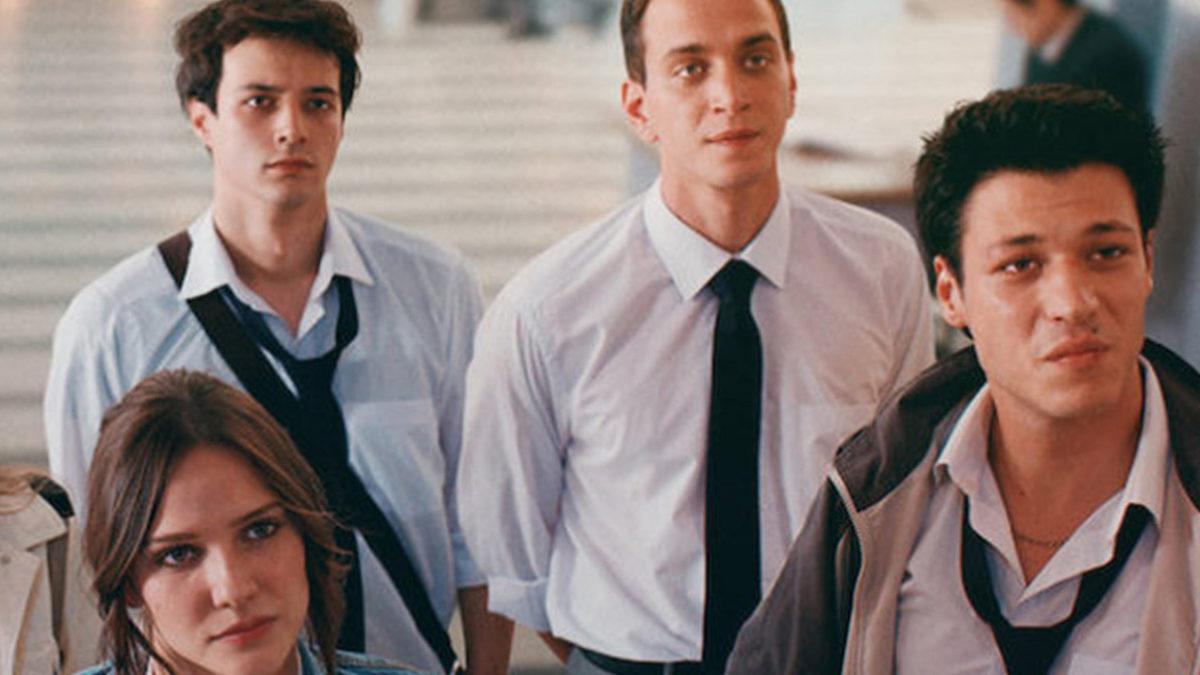 Netflix, Aşk 101’in 2. ve Final Sezonunu Yayınladı: İşte Sosyal Medyadan Gelen İlk Tepkiler