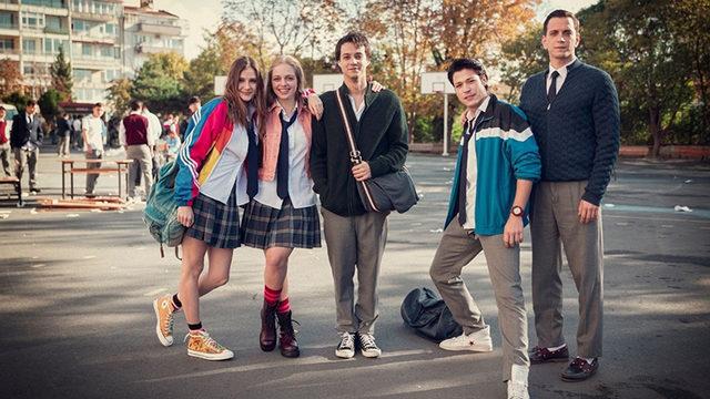 Netflix, Aşk 101’in 2. ve Final Sezonunu Yayınladı: İşte Sosyal Medyadan Gelen İlk Tepkiler