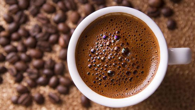 Kahve Sevenlere Sevindirici, Alkol Sevenlere Üzücü Haber: Yeni Vergi Düzenlemesi Yayınlandı