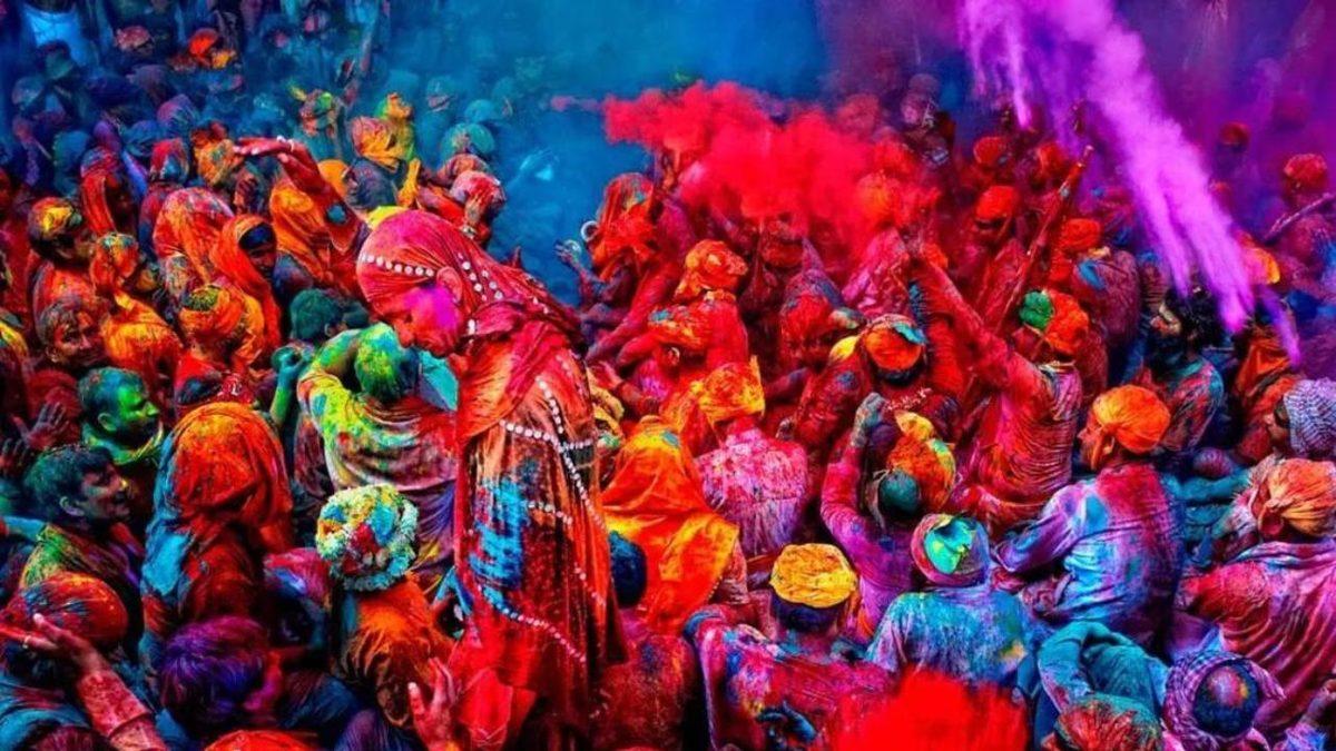 Oldukça İlginç Bir Mitolojik Hikayeye Dayanan Hindistan’daki ‘Holi Festivali’ Hakkında 6 Şaşırtıcı Bilgi