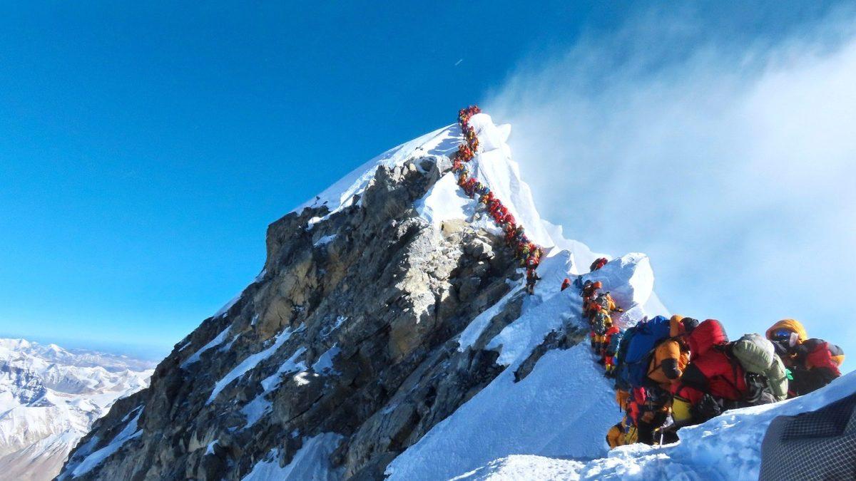 Everest’in Zirvesine Çıktığınızda Ne Olur? İşte ‘Ölüm Alanı’ Olarak Bilinen Zirvenin İnsan Vücuduna Yaptıkları