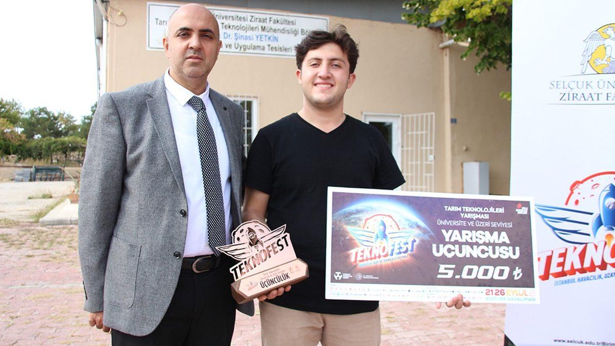 Bekle Bizi Mars: Türk Öğrenciler, Topraksız ve İnsansız Tarım Sistemi Geliştirdi