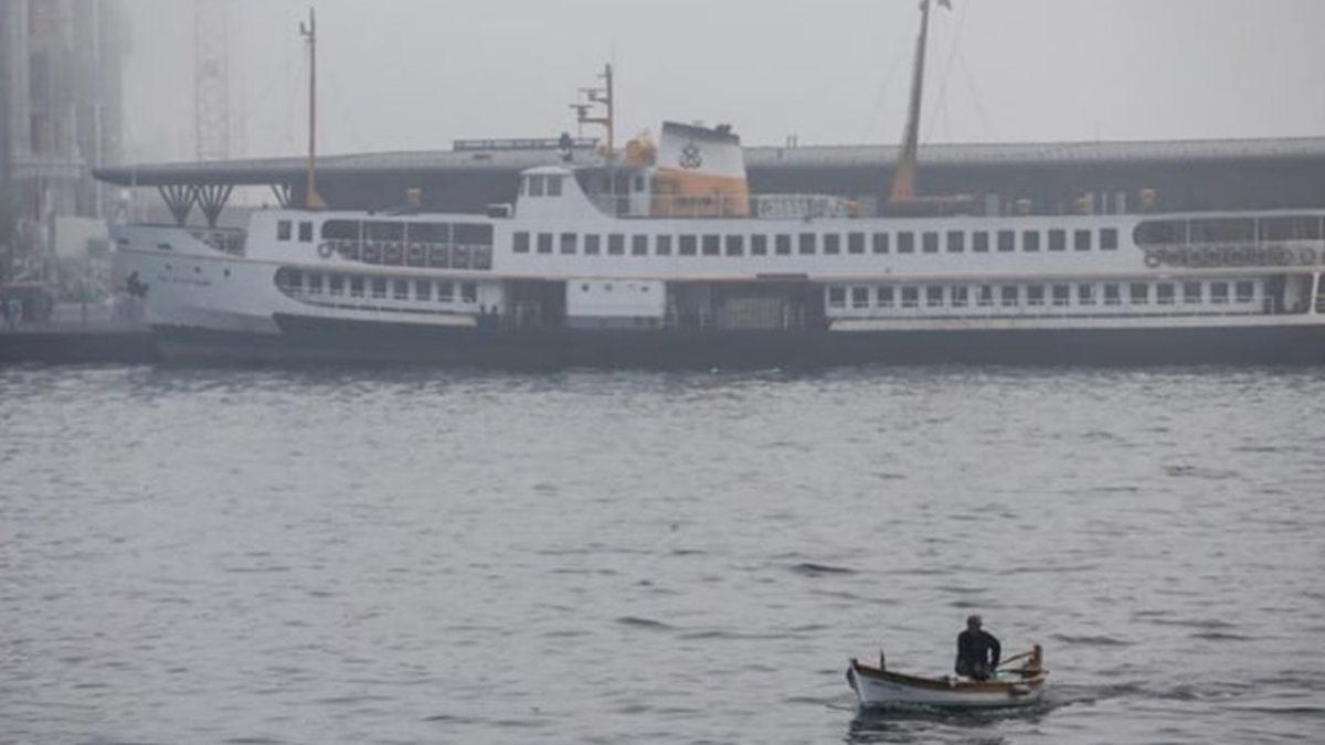 İstanbul’a Sis Çöktü: Boğazda Distopik Filmleri Aratmayan Görüntüler Ortaya Çıktı