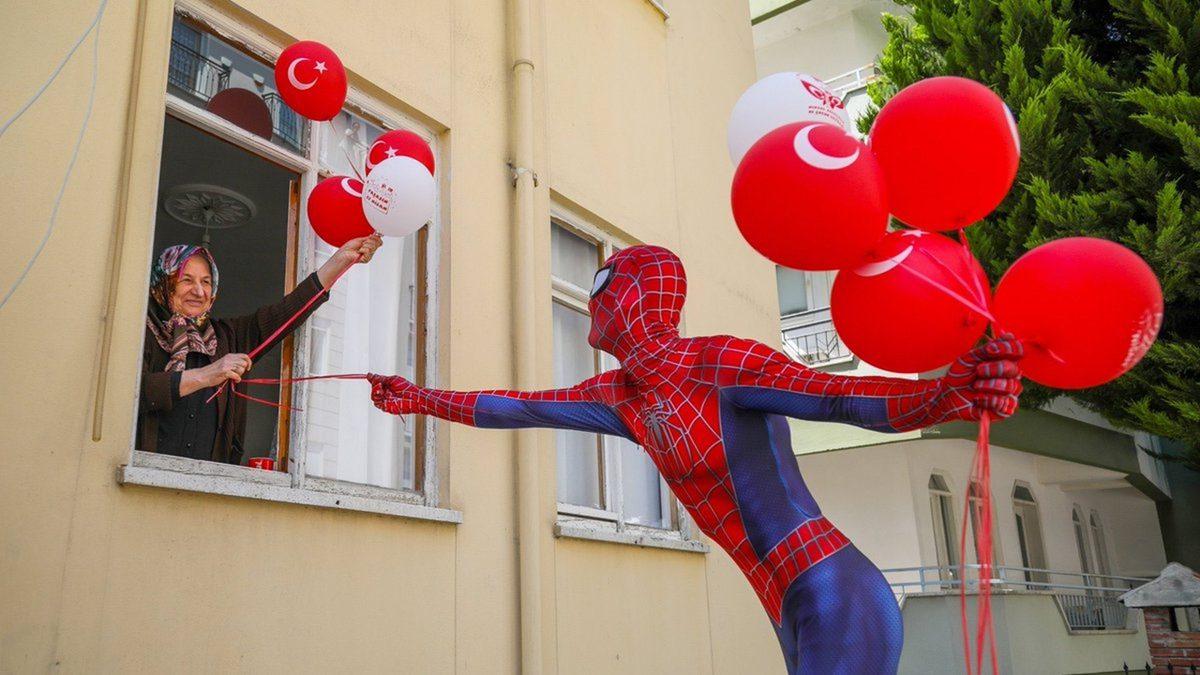 Örümcek-Adam, Alternatif Evrenlerden Birinde Türkiye’de Doğup Büyümüş Olsaydı Neler Olurdu?