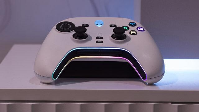 Dell, PlayStation 5 Kolunu ‘Külüstür’ Gibi Gösterecek Konsept Oyun Kumandasını Tanıttı