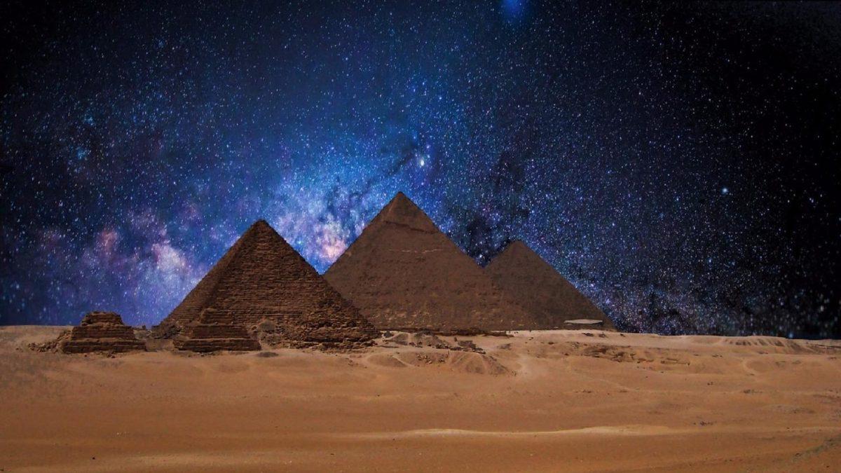 Antik Mısır Kabartmaları Üzerindeki UFO, Helikopter, Ampul Gibi Görünen Şekiller Aslında Ne?