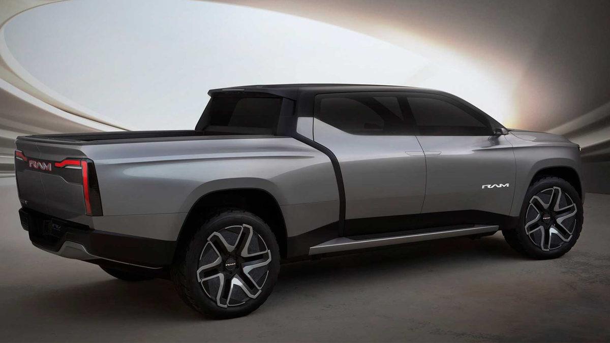 Tank Gibi Güçlü, Saray Kadar Konforlu Elektrikli Kamyonet RAM 1500 Revolution Tanıtıldı