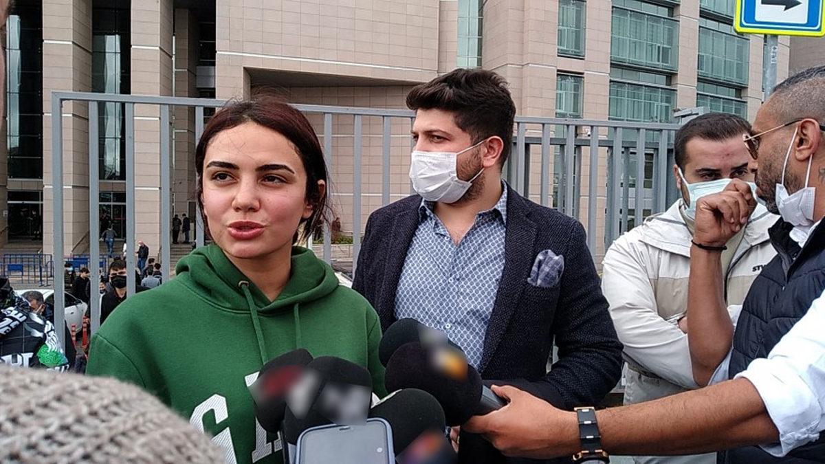 TikTok Fenomeni Ece Ronay, Mesajlarını İfşa Ettiği Mehmet Ali Erbil Hakkında Suç Duyurusunda Bulundu