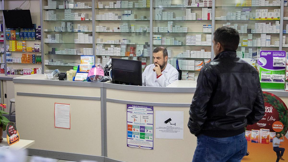 Son Dönemde Eczanelerde İstediğiniz İlacı Bulamamanızın Sebeplerini Anlattık: Bu Durum Daha Ne Kadar Sürecek?