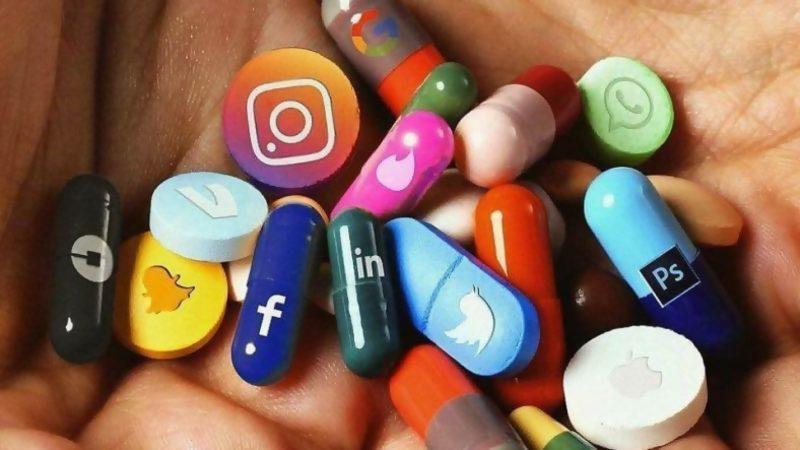 EGM’den Dikkat Çeken ’Sosyal Medya Bağımlılığı’ Açıklaması: Gerçek Hayata Dönün